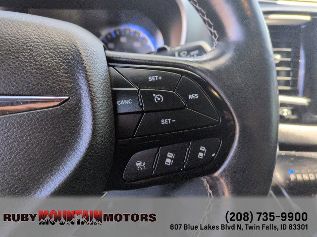 Used 2020 Chrysler Pacifica Touring-L Plus FWD image 18