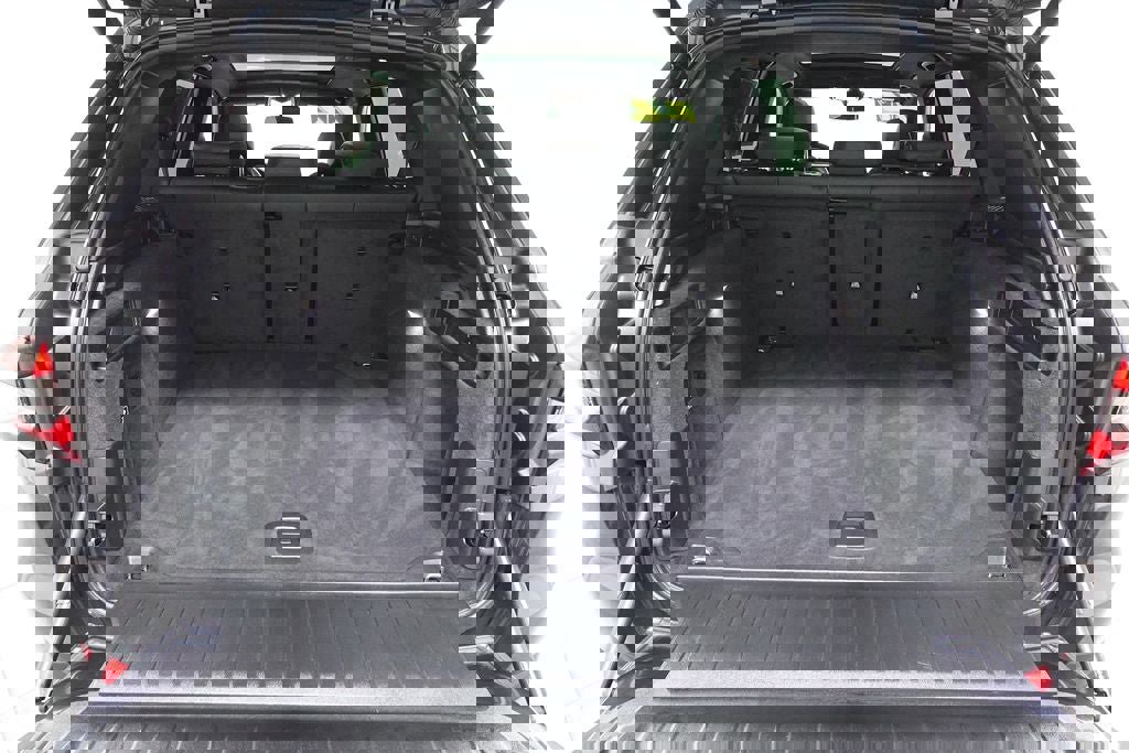 Used 2022 BMW X5 xDrive40i w/ Parking Assistance Package image 28