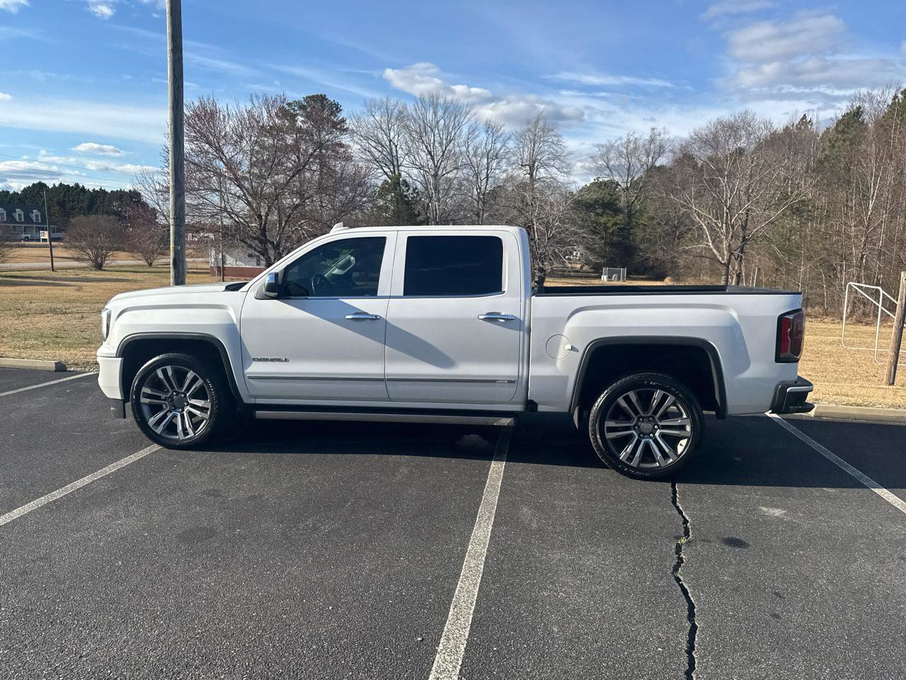Used 2018 GMC Sierra 1500 Denali w/ Denali Ultimate Package image 9