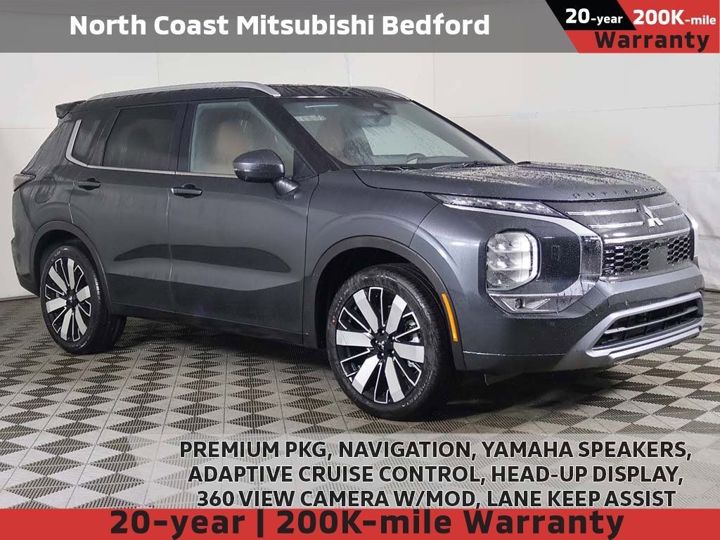 New 2026 Mitsubishi Outlander SEL image 1