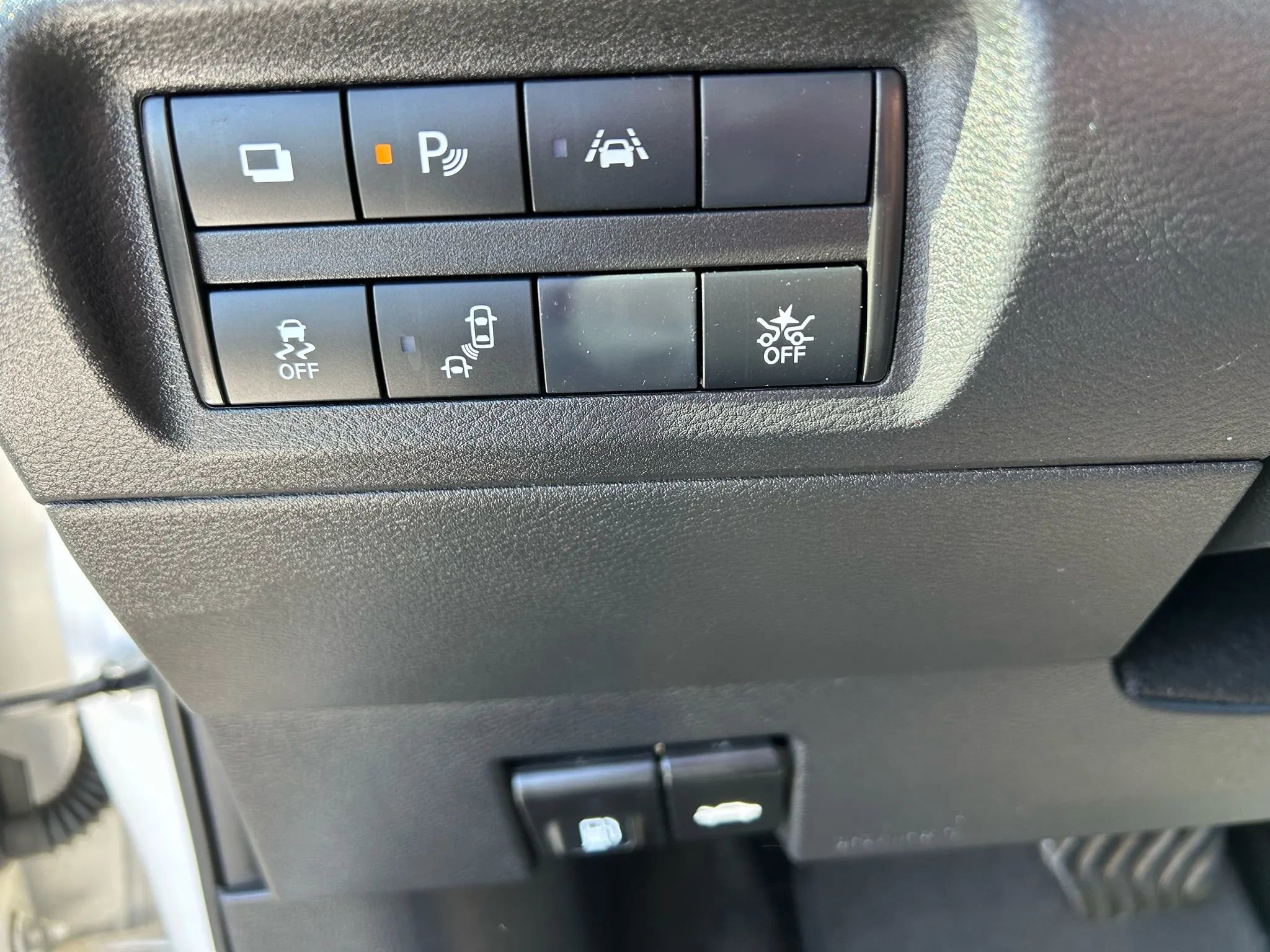 Used 2023 Nissan Kicks S image 20