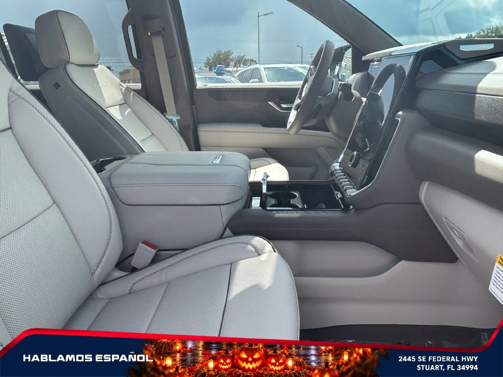 New 2027 GMC Yukon XL Denali w/ Denali Reserve Package AWD/4WD image 21