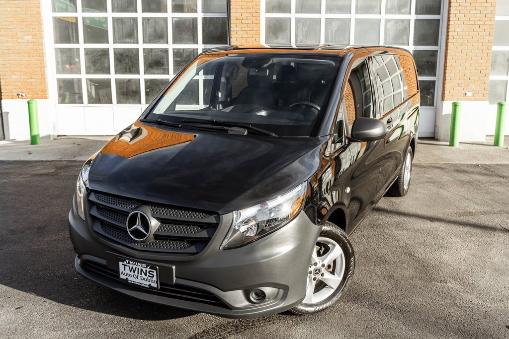 Used 2020 Mercedes-Benz Metris Passenger image 2