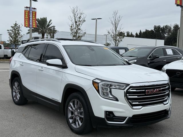 Used 2023 GMC Terrain SLT image 4