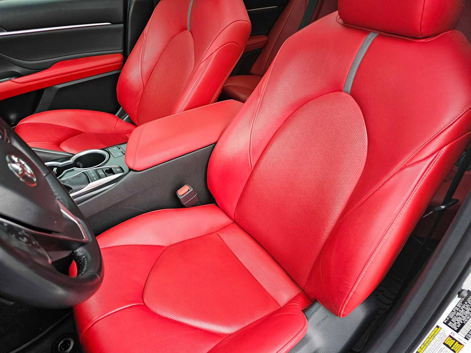 Used 2018 Toyota Camry XSE w/ Driver Assist Package image 21