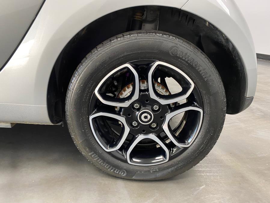 Used 2019 smart fortwo electric drive RWD image 18