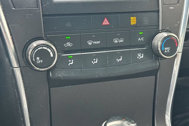 Used 2017 Toyota Camry SE FWD image 24