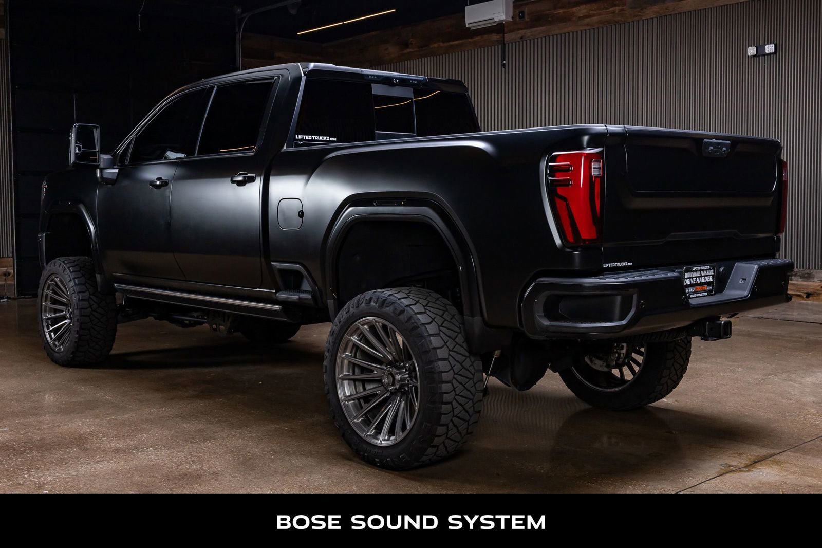 Used 2024 GMC Sierra 2500 Denali Ultimate image 6