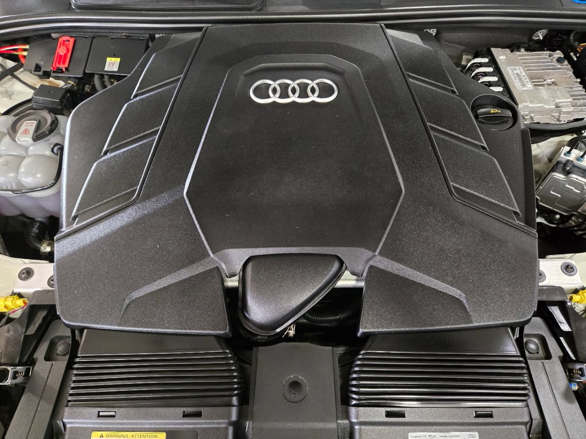 Used 2025 Audi Q7 3.0T Premium Plus AWD/4WD image 56