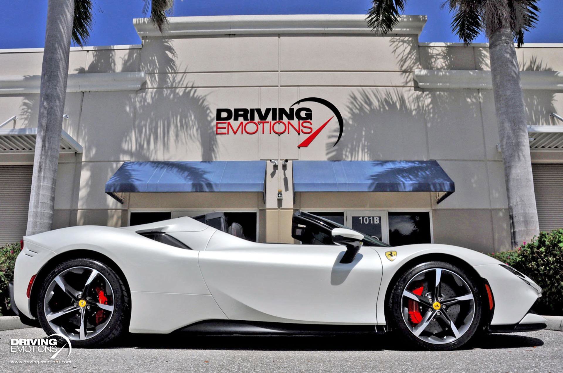 Used 2024 Ferrari SF90 Spider image 8
