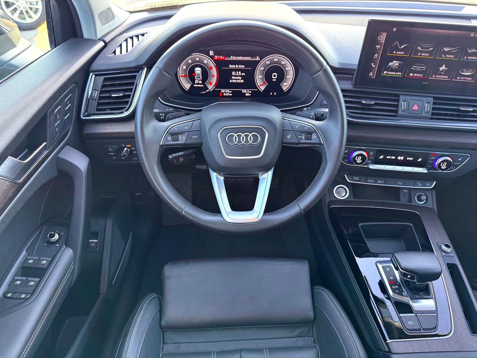 Used 2023 Audi Q5 2.0T Premium Plus w/ Premium Plus Package image 24