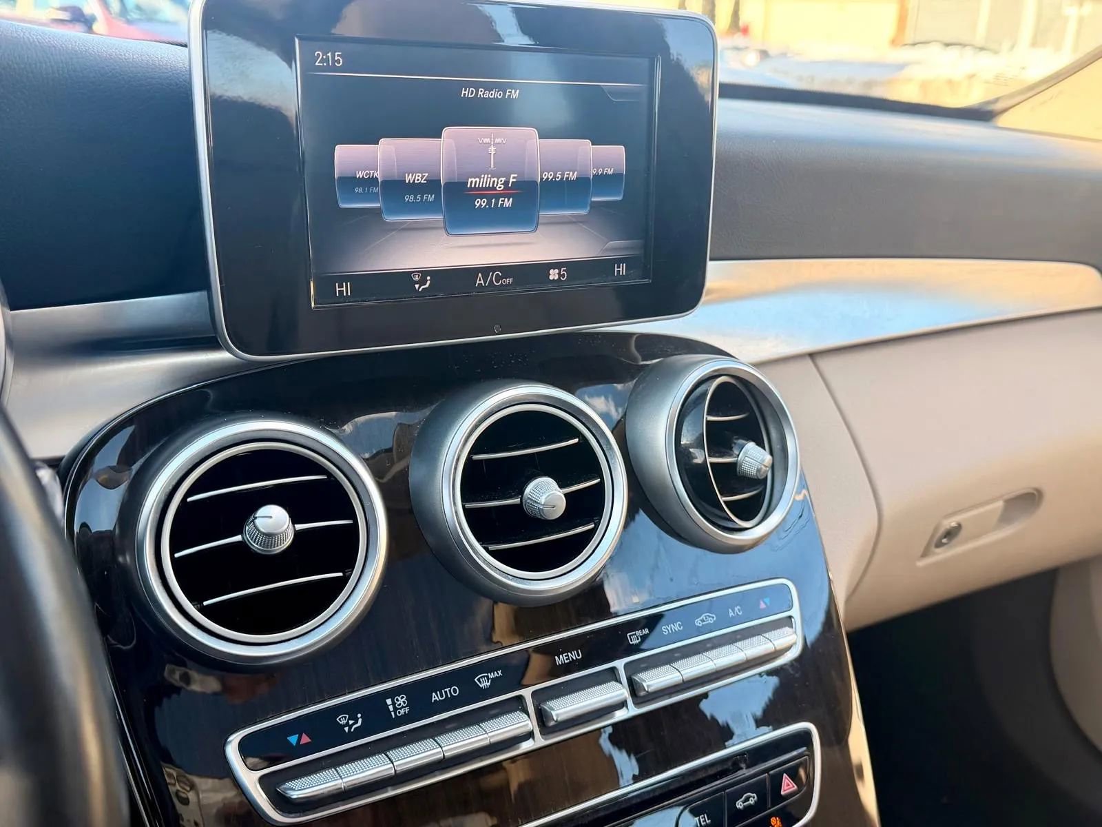 Used 2018 Mercedes-Benz C 300 C 300 4MATIC Sedan 4D image 17