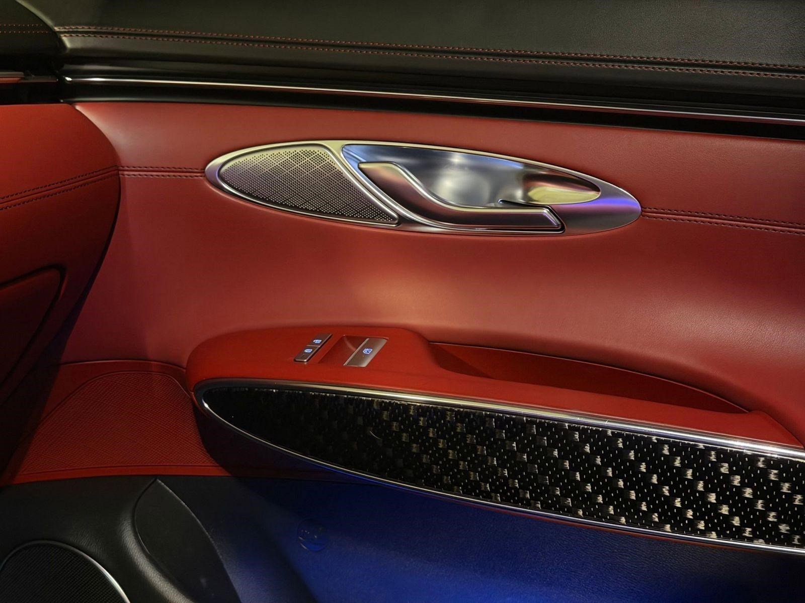 Used 2022 Genesis GV70 3.5T Sport w/ Sport Prestige Package AWD/4WD image 25