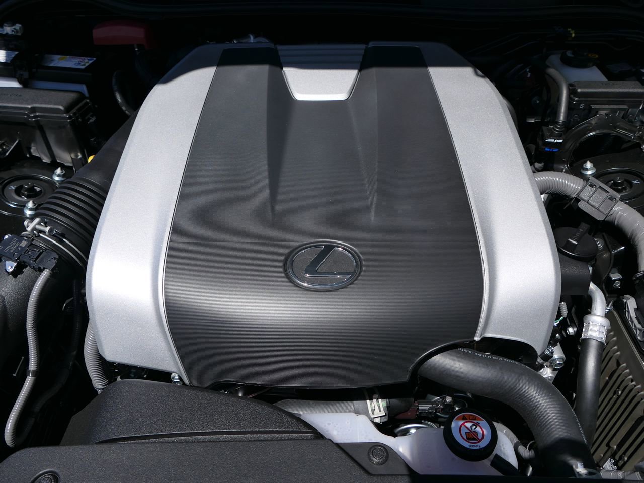 Used 2026 Lexus IS 350 F Sport w/ Accessory Package Z1 RWD image 30
