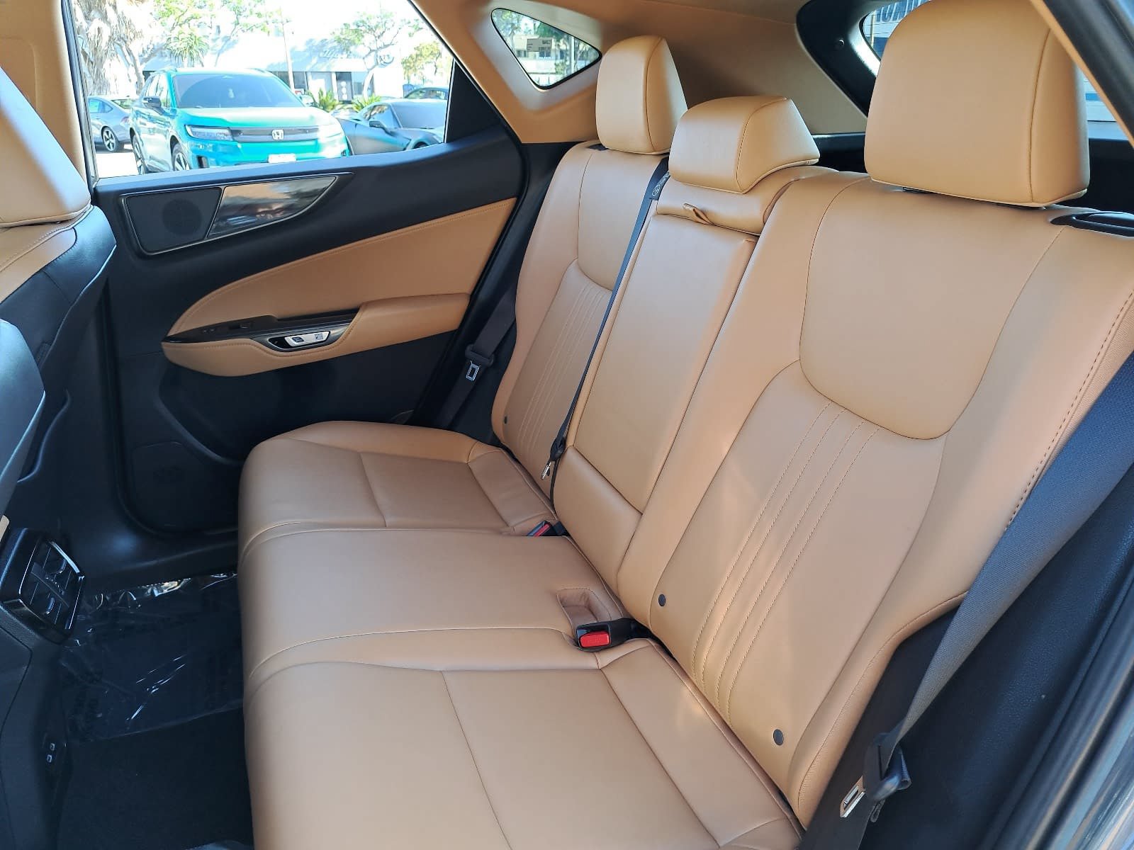 Used 2024 Lexus NX 250 FWD w/ Cold Area Package image 16