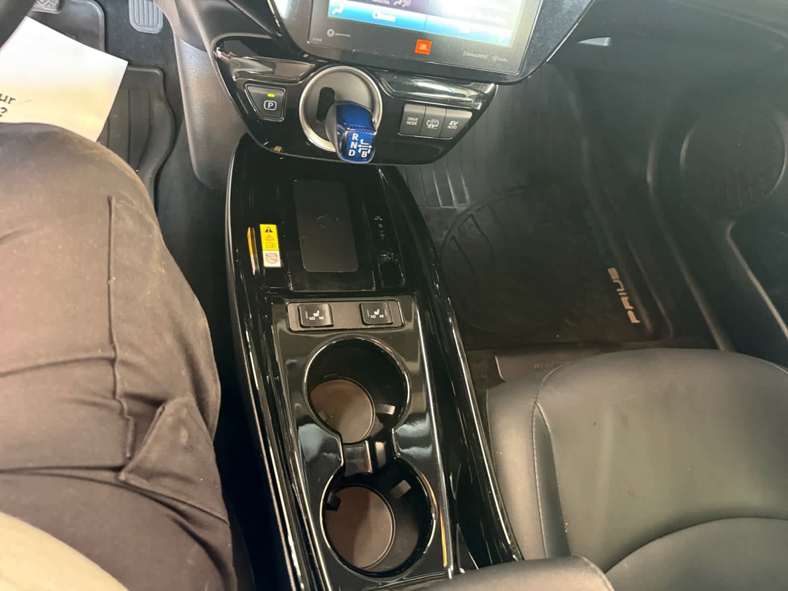Used 2020 Toyota Prius Prime Limited FWD image 18