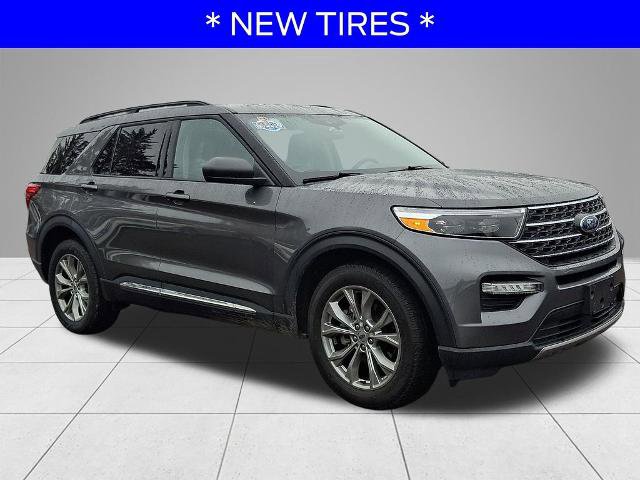 Certified 2023 Ford Explorer XLT w/ Equipment Group 202A image 2