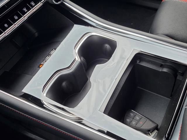 New 2026 Chevrolet Traverse RS image 21