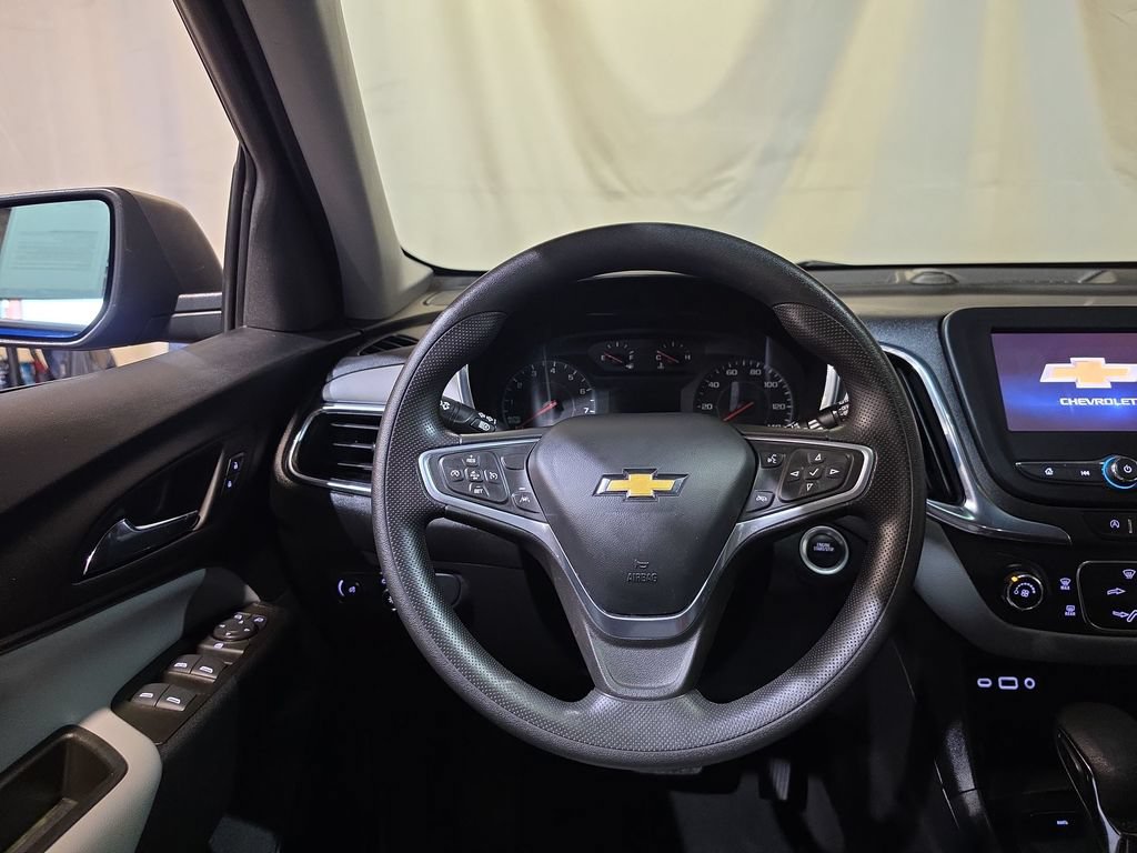 Used 2023 Chevrolet Equinox LS AWD/4WD image 11