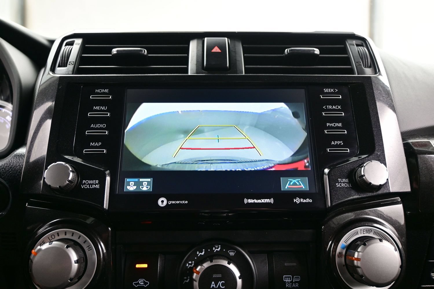 Used 2022 Toyota 4Runner TRD Off-Road Premium AWD/4WD image 19