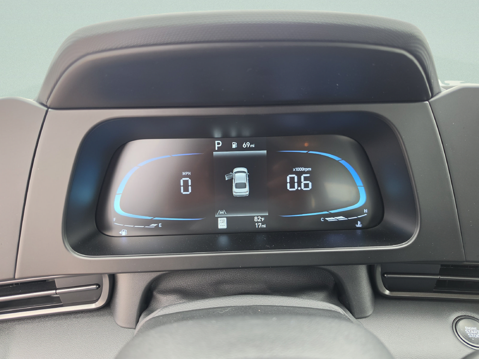 New 2026 Hyundai Elantra SEL Sport FWD image 34
