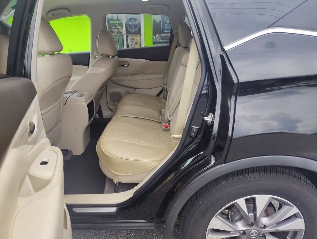 Used 2016 Nissan Murano SL AWD/4WD image 19