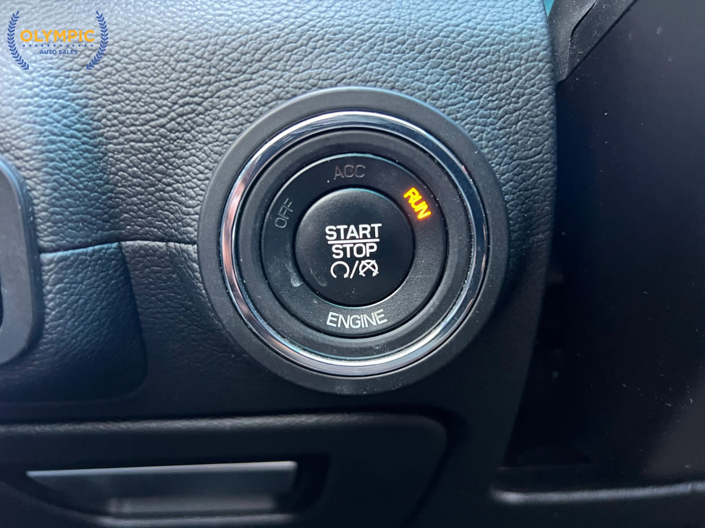 Used 2016 Maserati Ghibli image 25