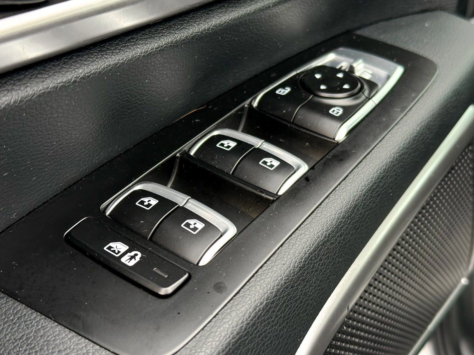 Certified 2024 Kia Telluride S w/ S Sunroof Package image 17