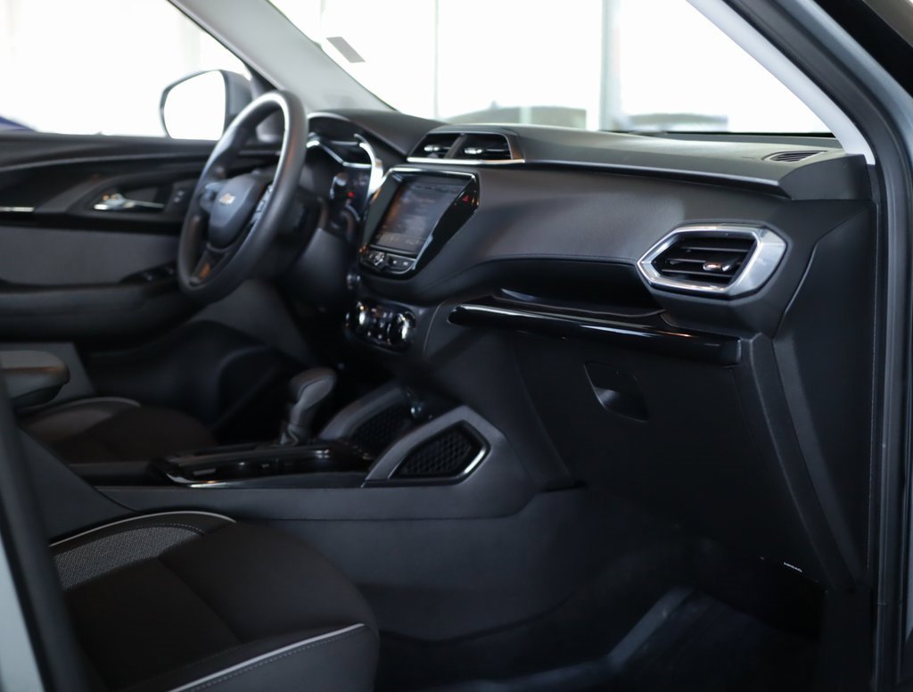 Used 2023 Chevrolet TrailBlazer LT w/ Convenience Package image 28