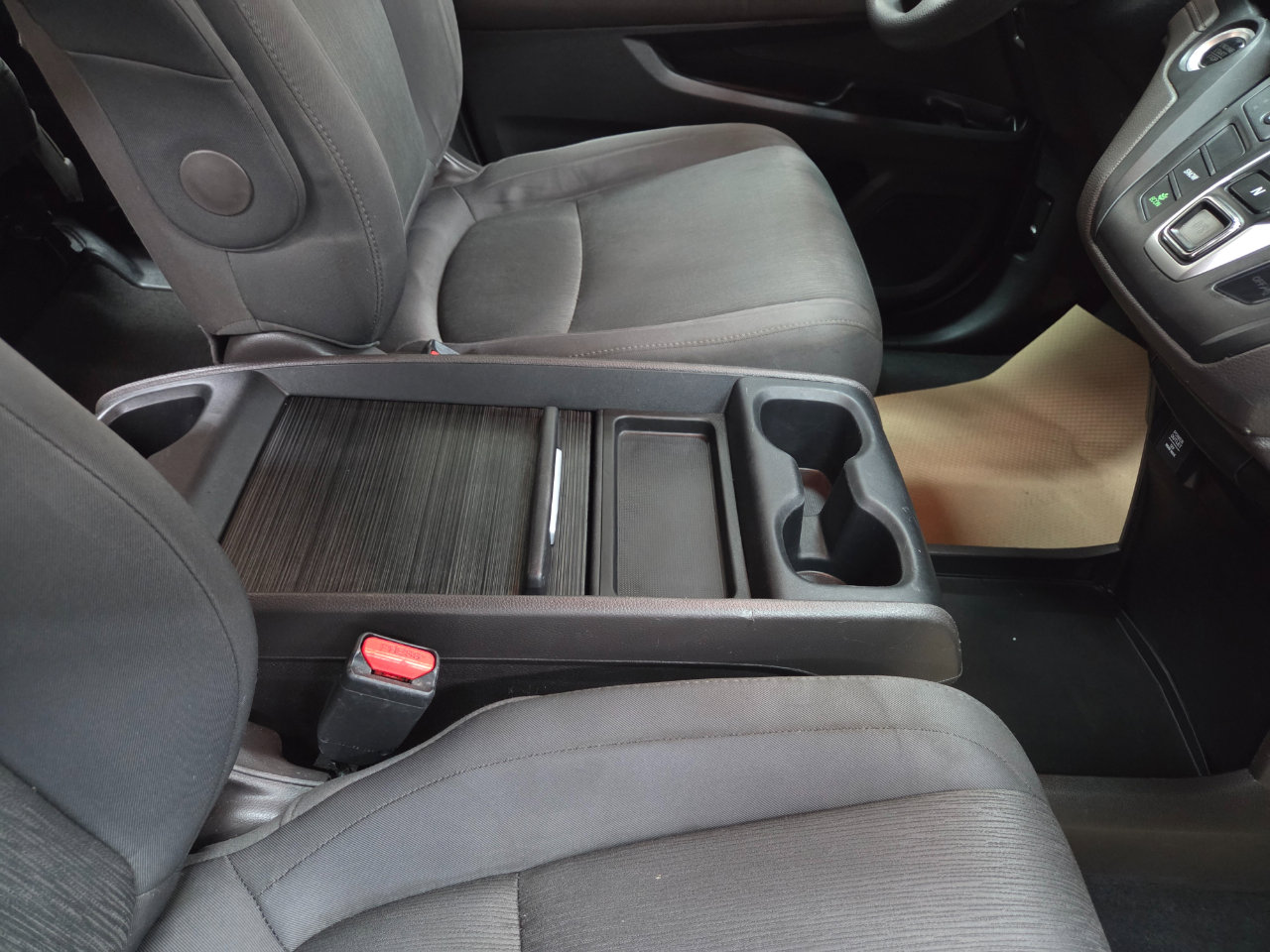 Used 2018 Honda Odyssey EX image 24