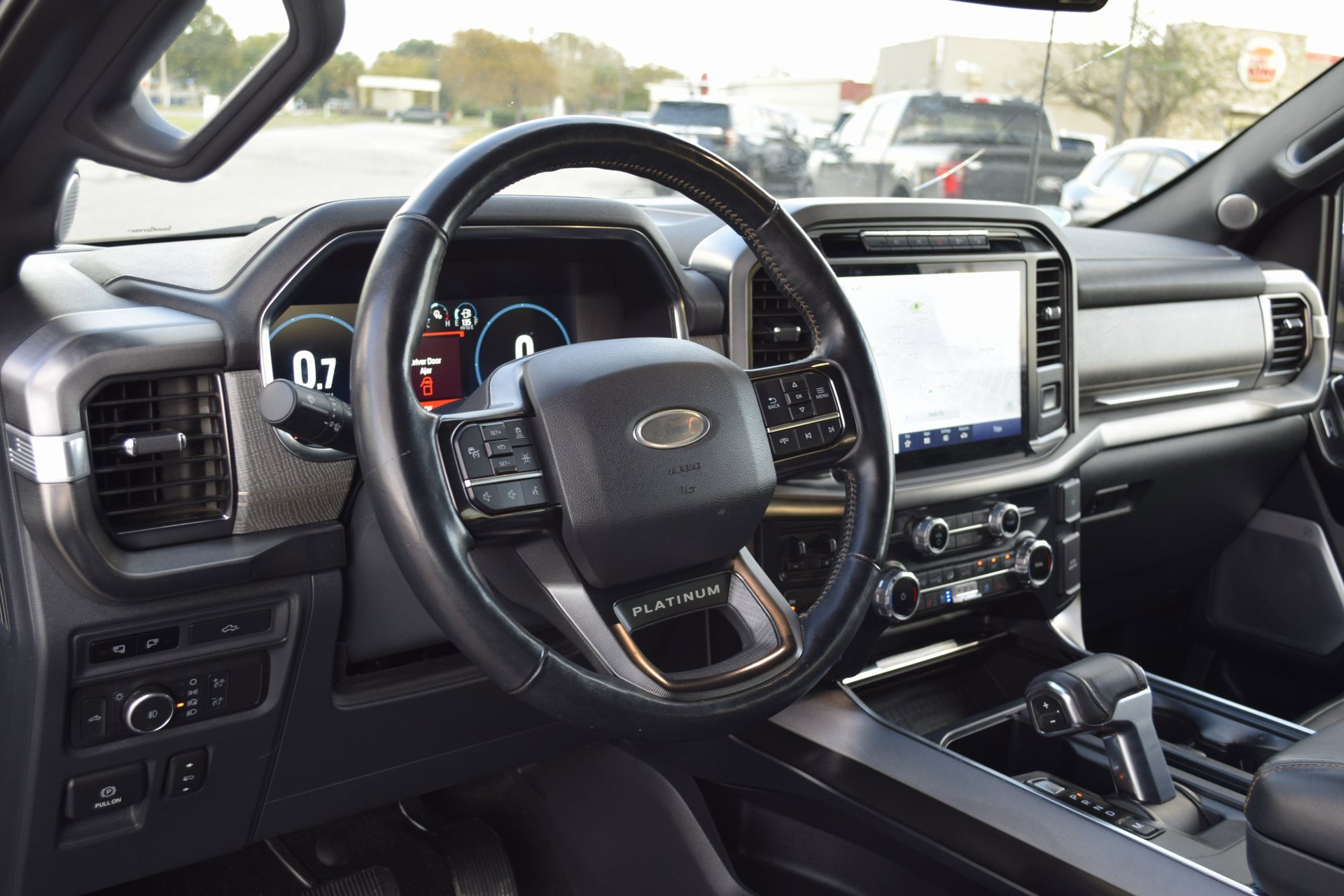 Certified 2022 Ford F150 Platinum w/ Equipment Group 701A High image 18