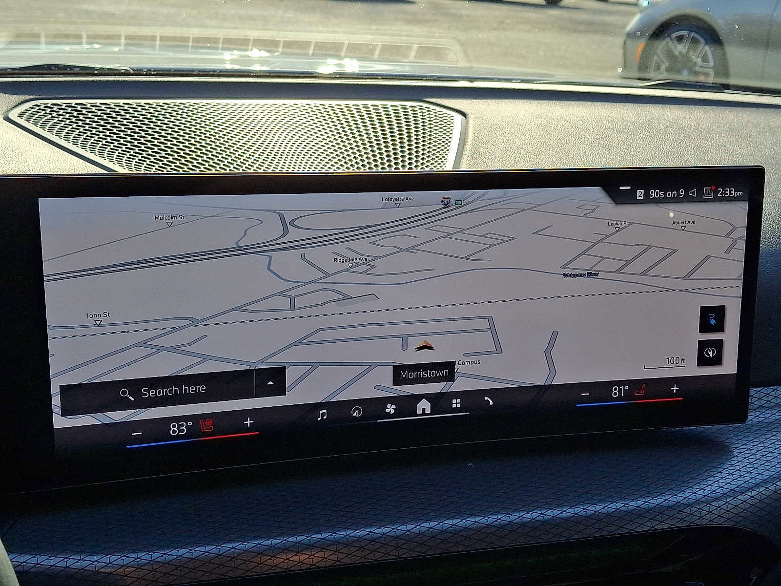 Used 2025 BMW i4 eDrive40 w/ Premium Package image 17