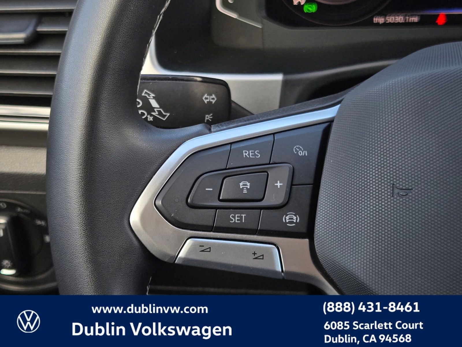 Certified 2023 Volkswagen Atlas SE w/ Panoramic Sunroof Package image 24