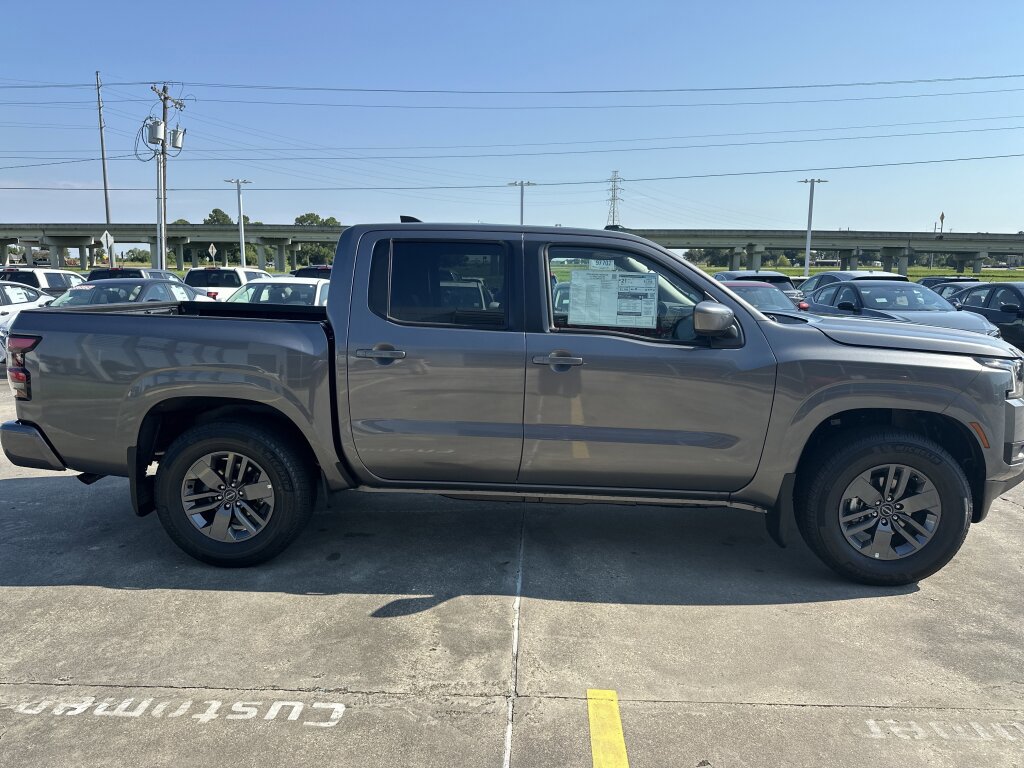 New 2026 Nissan Frontier SV w/ All-Weather Content Package image 7