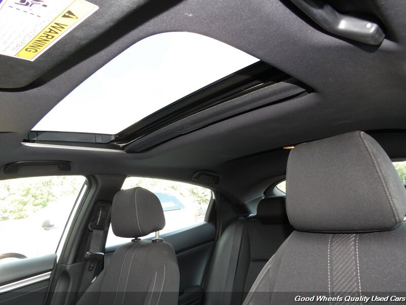 Used 2018 Honda Civic EX image 20