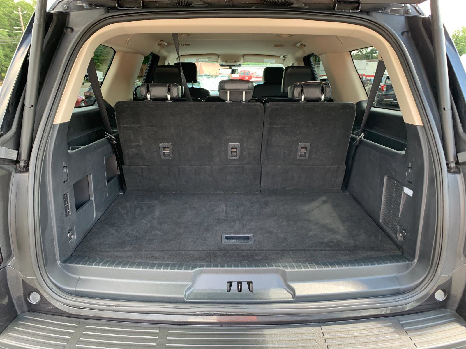 Used 2024 Ford Expedition Max XLT image 46