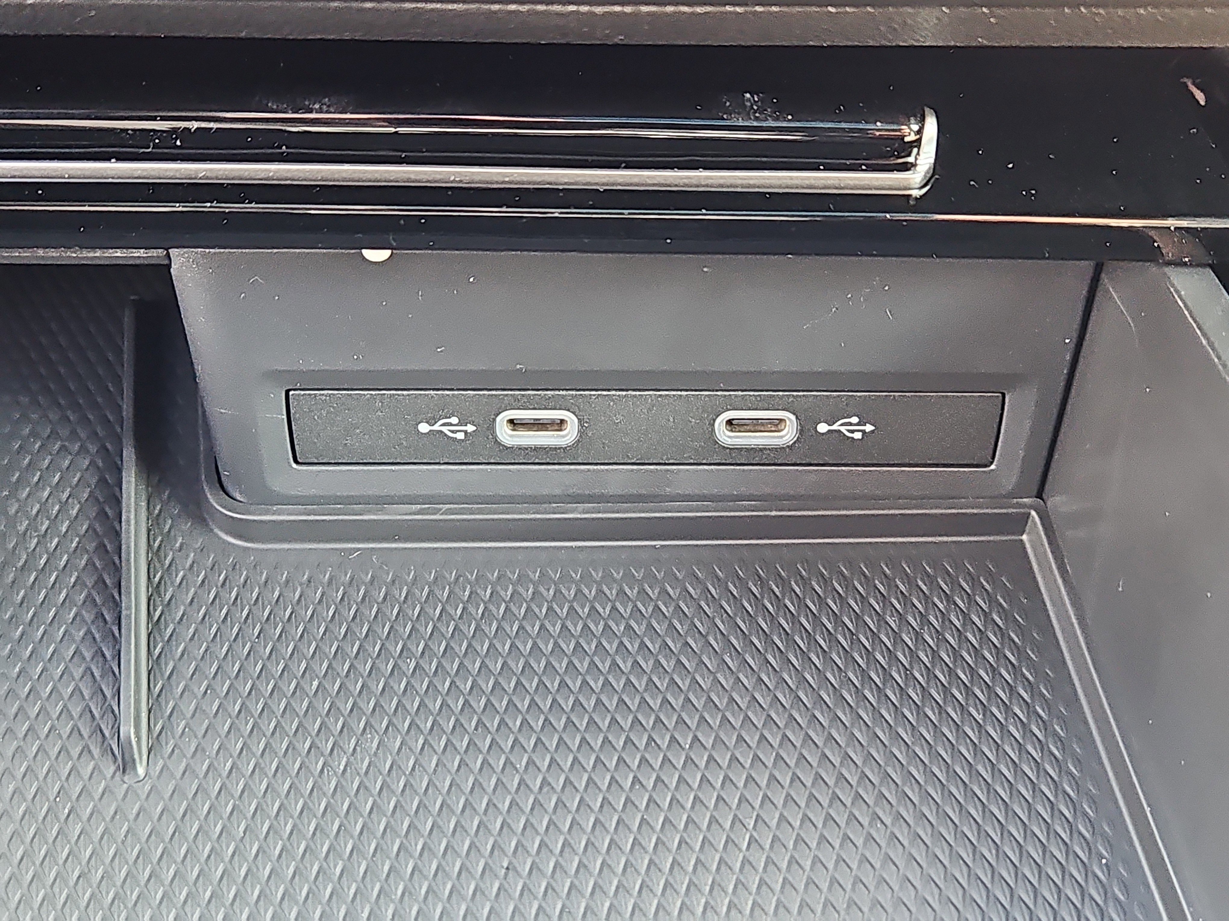 New 2026 Volkswagen Atlas SEL Premium R-Line image 14