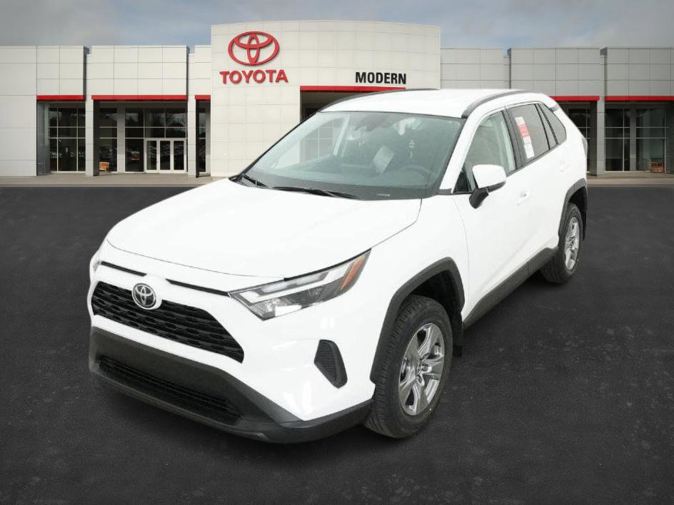 New 2025 Toyota RAV4 XLE image 5
