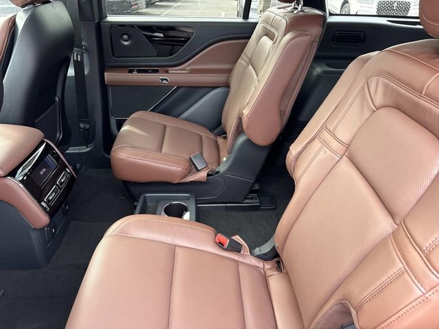 New 2026 Lincoln Aviator Reserve image 18