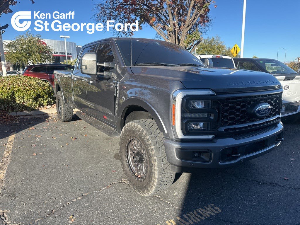 Used 2023 Ford F350 Lariat w/ Lariat Ultimate Package