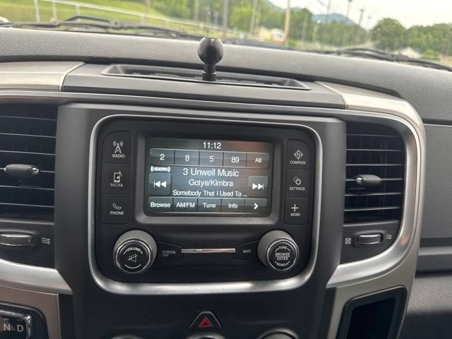 Used 2019 RAM 1500 Classic SLT RWD image 17