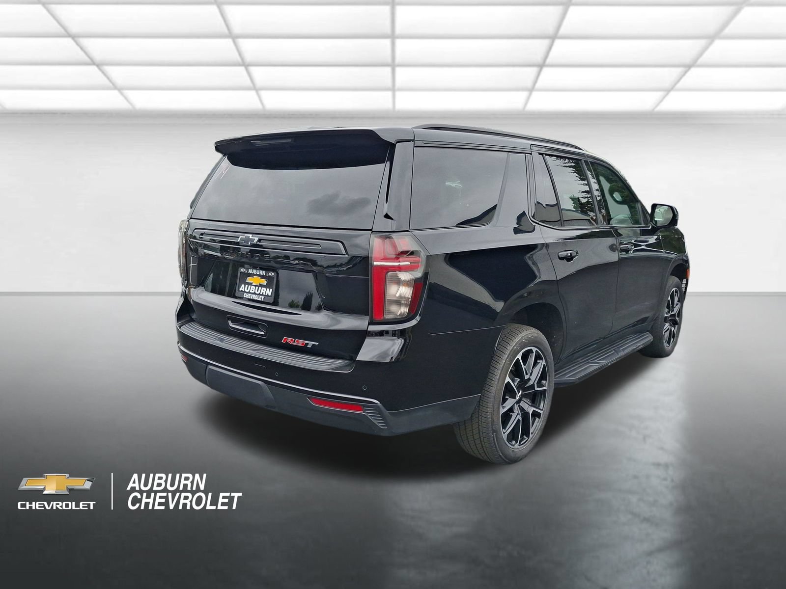 Certified 2023 Chevrolet Tahoe RST w/ Luxury Package AWD/4WD image 3