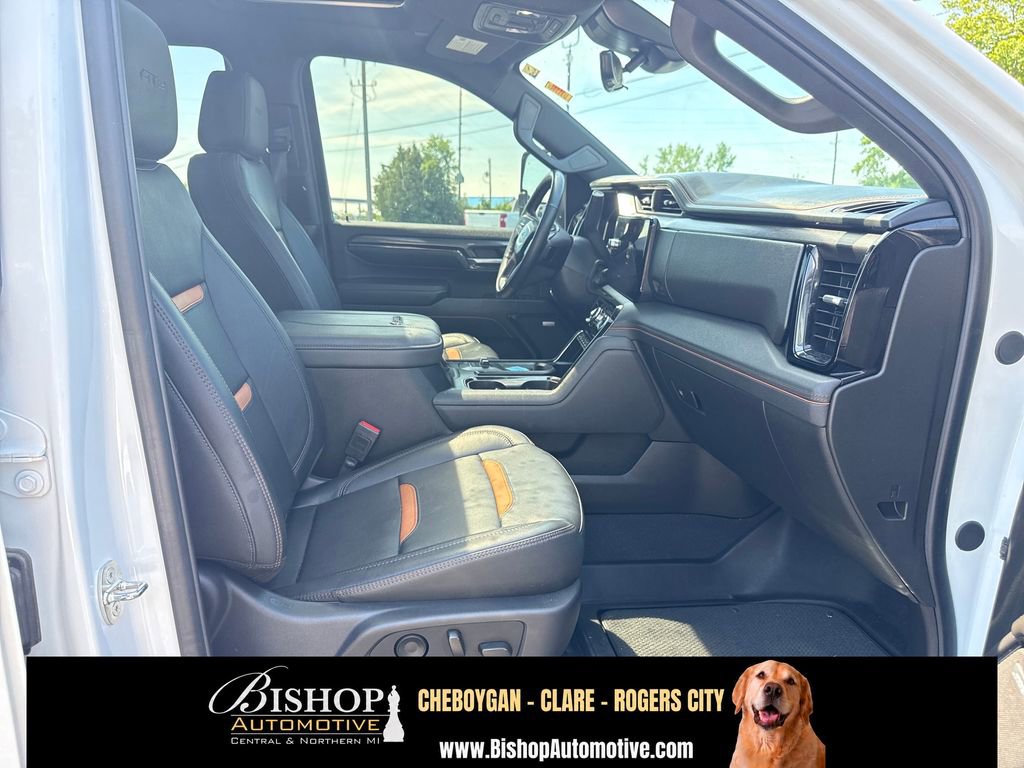 Used 2024 GMC Sierra 2500 AT4 w/ AT4 Premium Plus Package AWD/4WD image 22