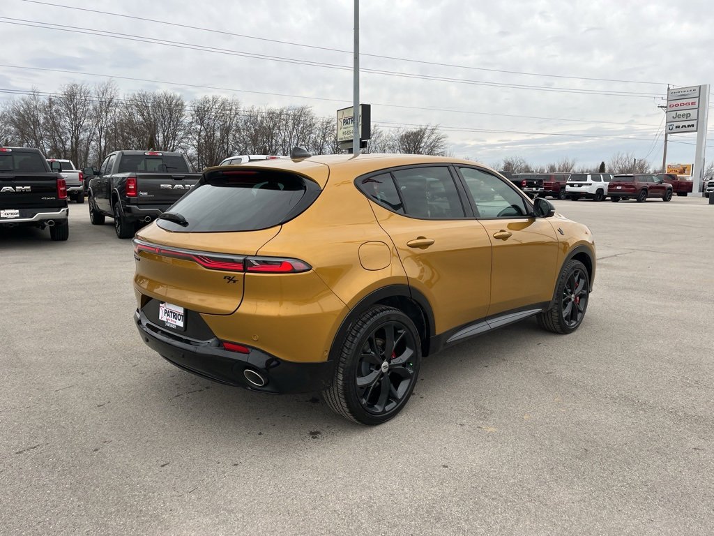 New 2025 Dodge Hornet R/T image 6