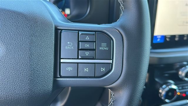 New 2026 Ford F250 Lariat w/ Black Appearance Package image 24