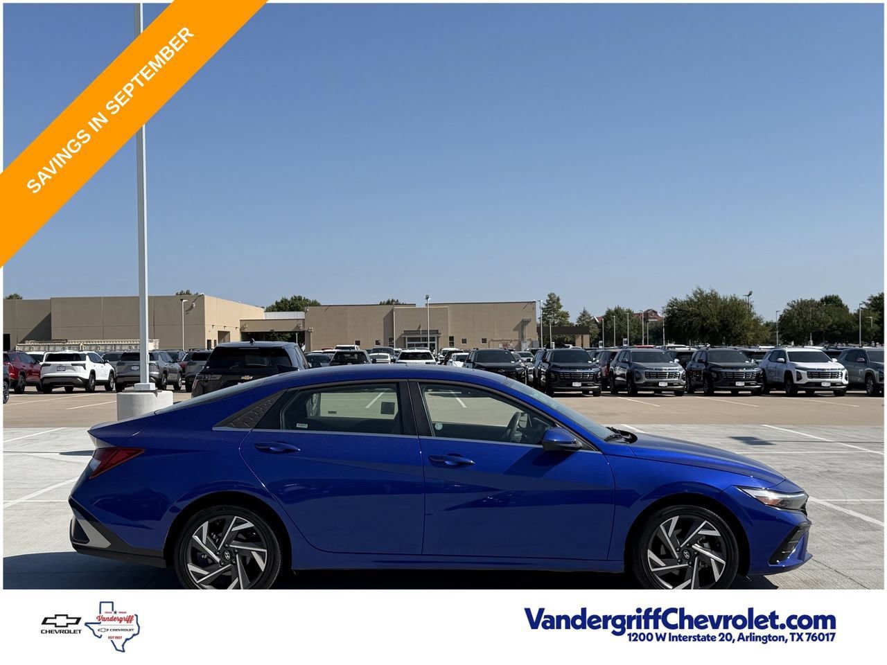Used 2025 Hyundai Elantra SEL FWD image 3