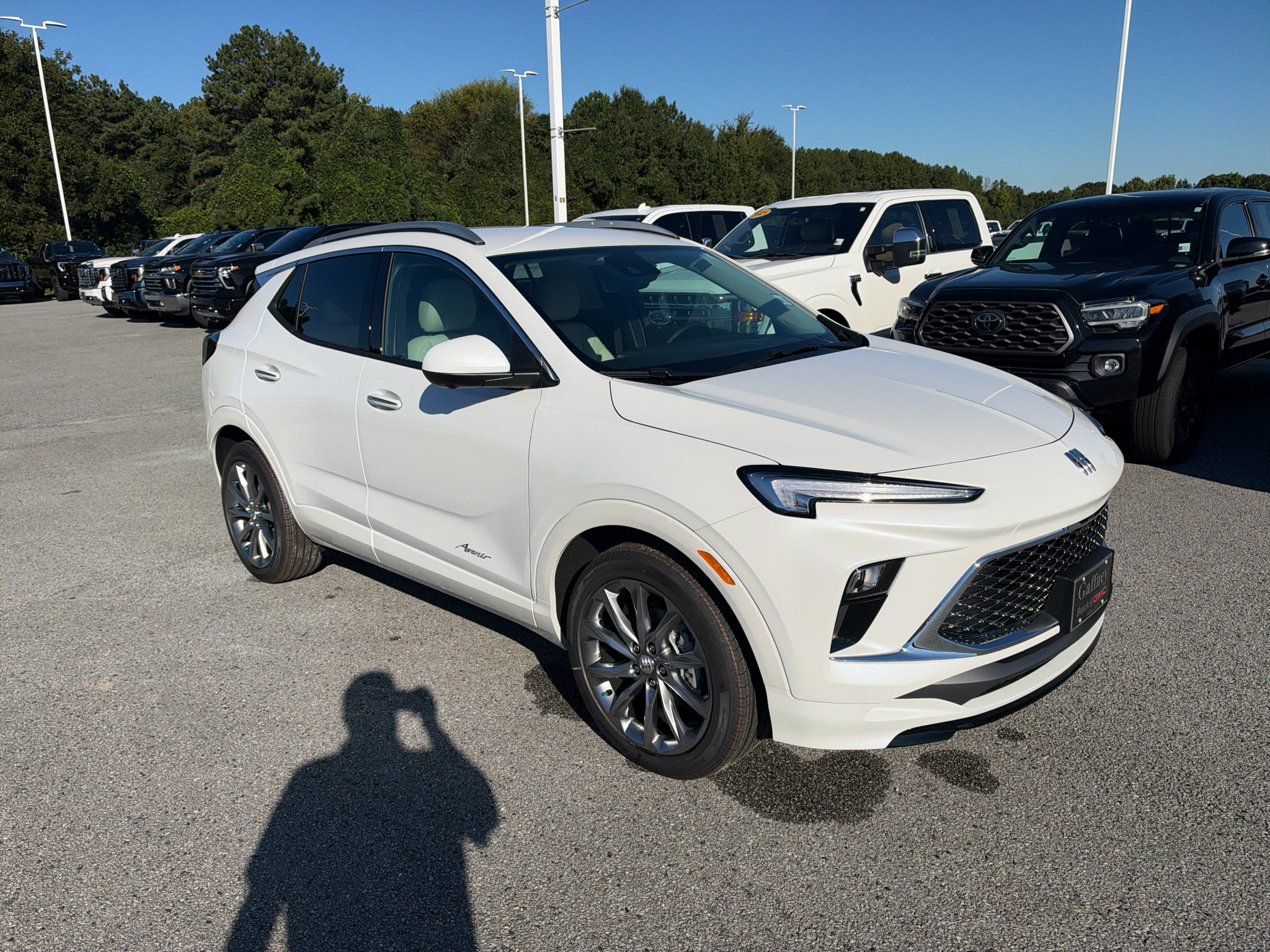 New 2026 Buick Encore GX Avenir w/ Avenir Technology Package FWD image 11