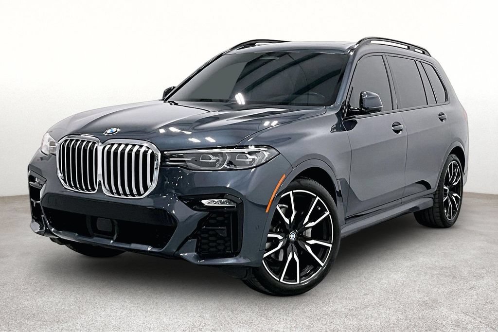 Used 2022 BMW X7 xDrive40i w/ M Sport Package AWD/4WD image 11