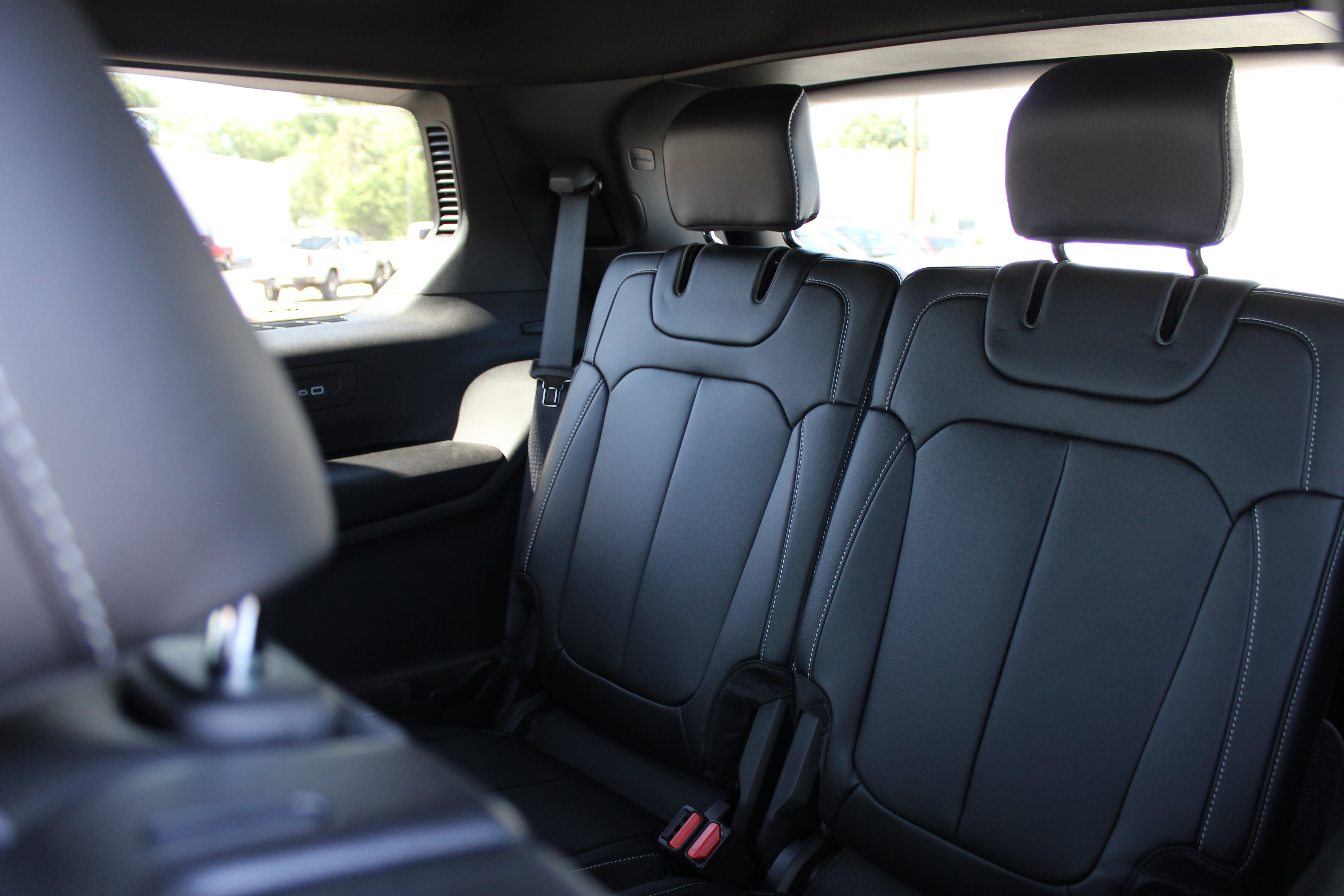 New 2025 Jeep Grand Cherokee L Limited image 18
