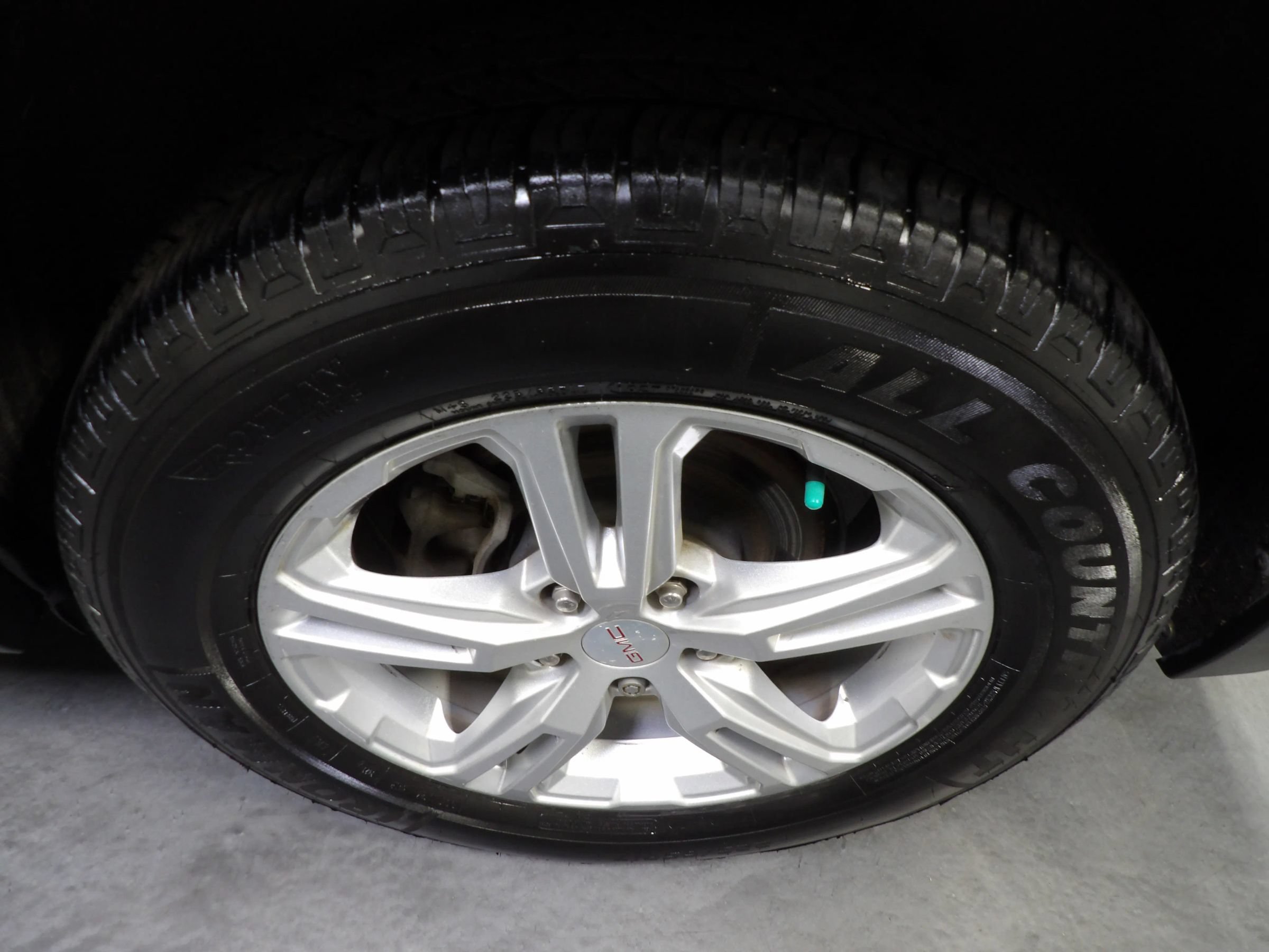 Used 2020 GMC Terrain SLE FWD image 20